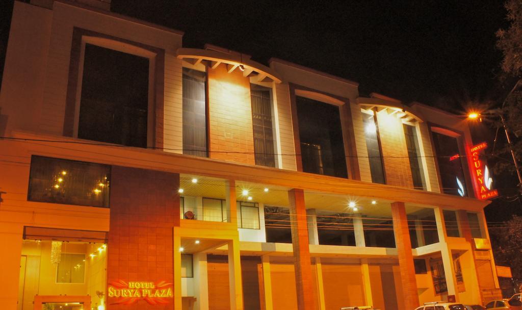 Hotel Surya Plaza Kota  Exteriér fotografie